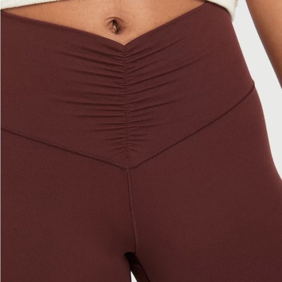 Aerie Chocolate High-Waisted scrunched Leggings - Picture 3 of 12